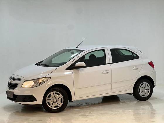 CHEVROLET ONIX 1.0 MPFI LT 8V FLEX 4P MANUAL